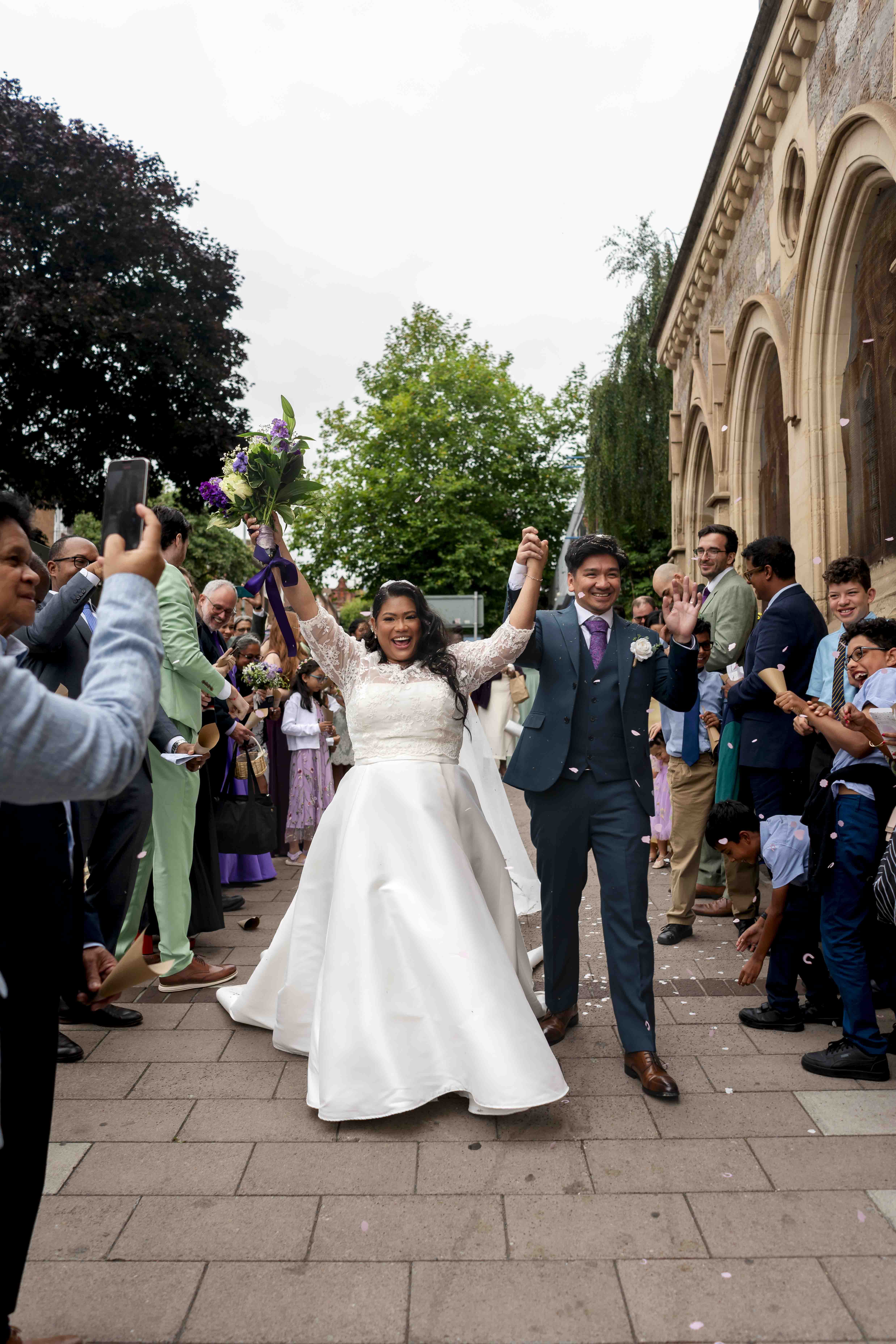 Kelly & Greg — confetti, Rockbear Manor